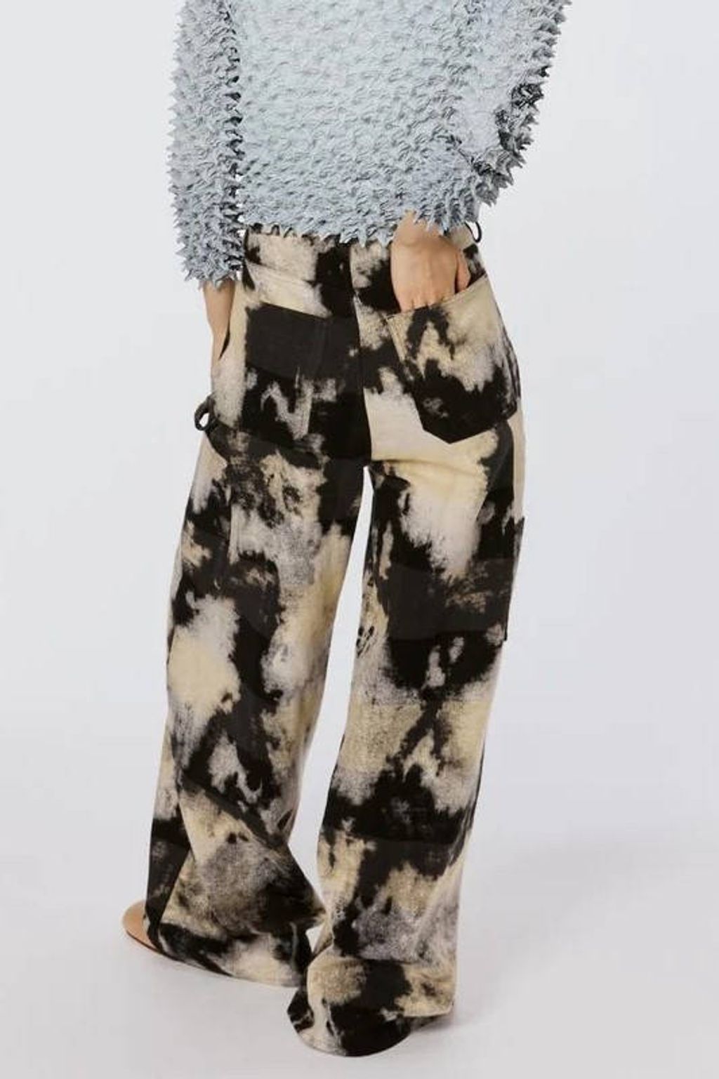 MASU BLEACHED PLAID PAINTER PANTS – TRENDS MASU BLEACHED PLAID PAINTER PANTS – TRENDS