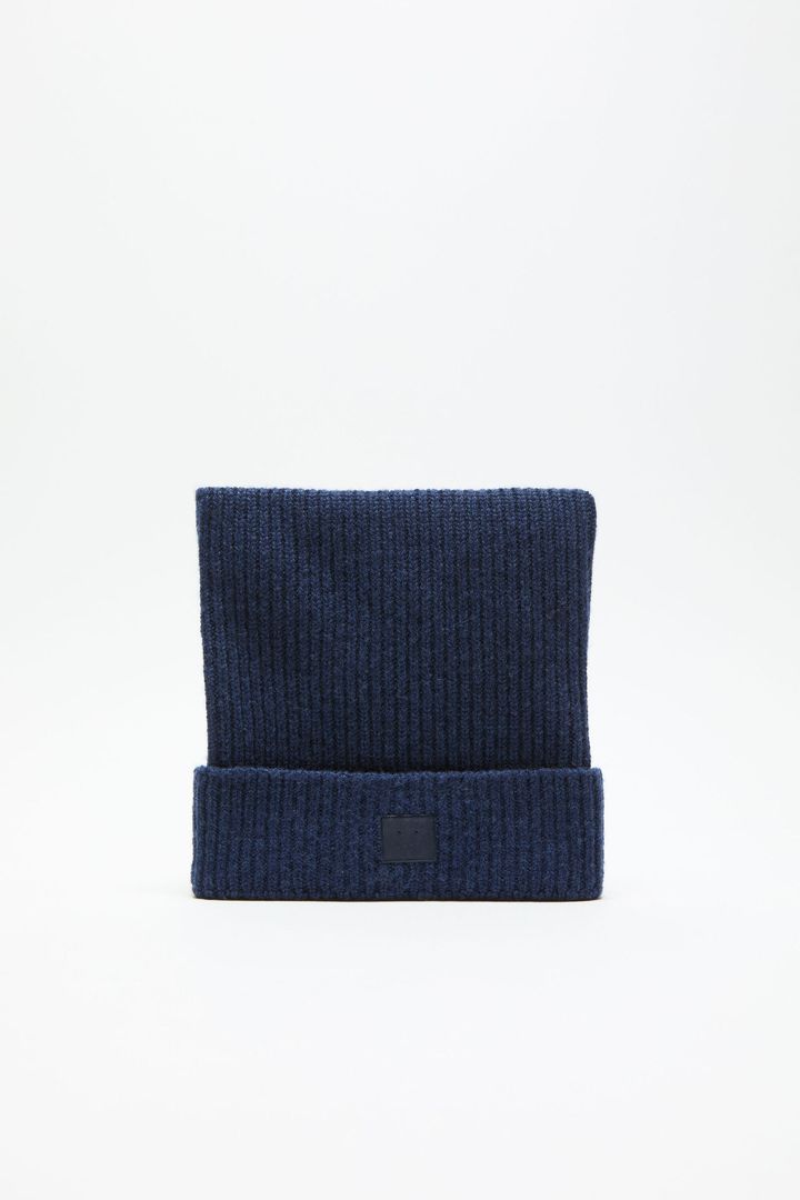 C40392-AHE_A