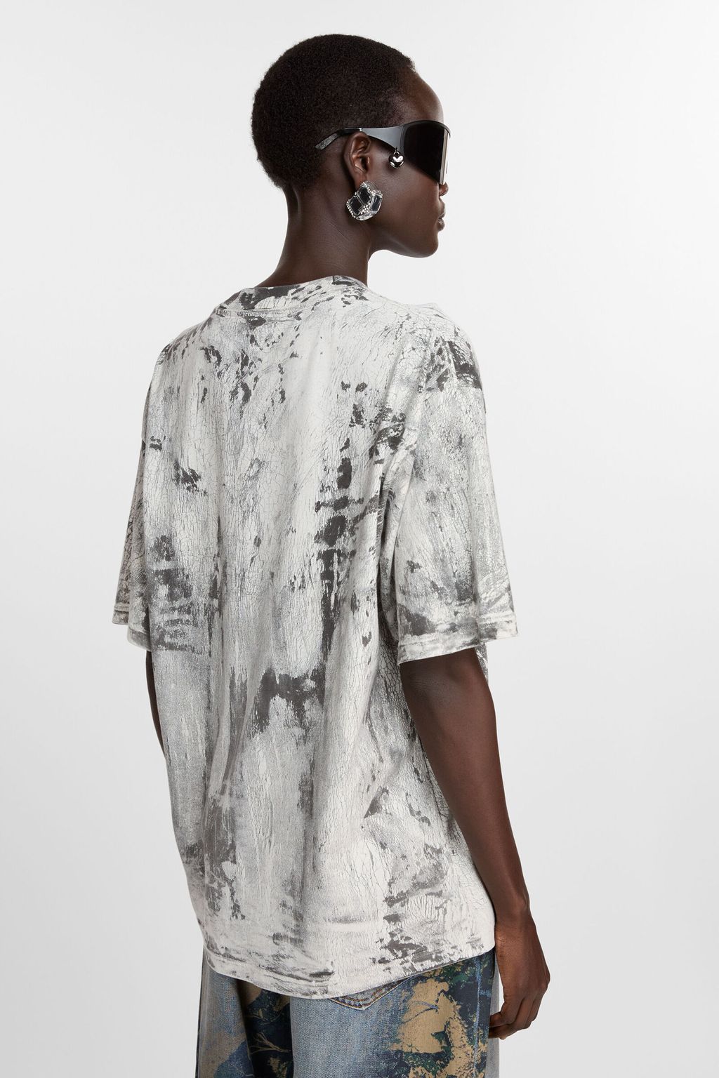 CL0298-BM0_unisex-woman_B