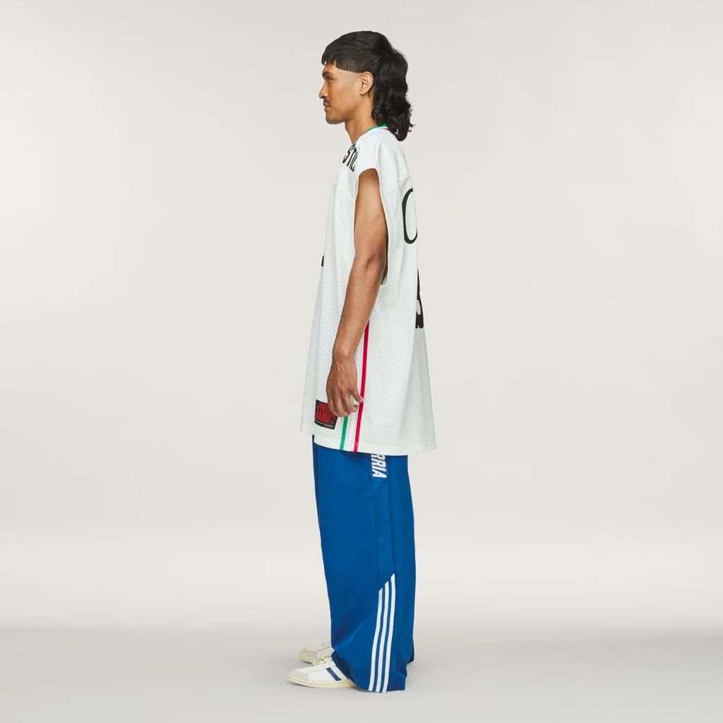 Chavarria_Basketball_Jersey_White_JV6410_22_model