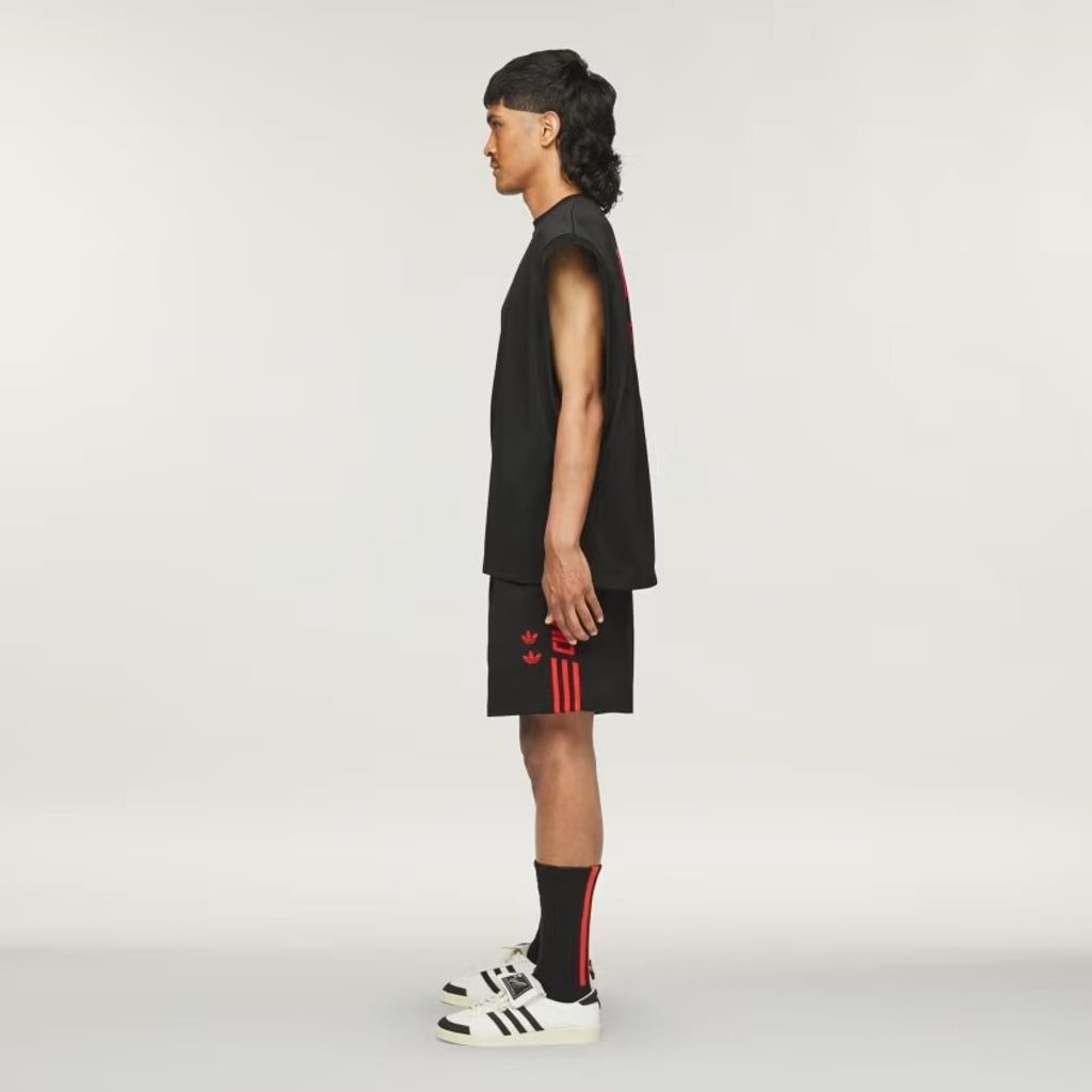Chavarria_Gym_Short_Black_KB7236_22_model