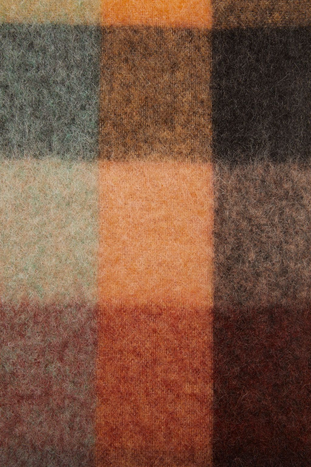 CA0084-BO9_E