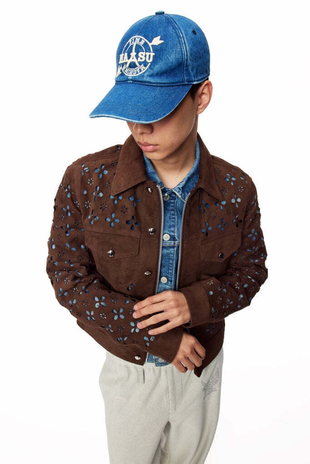 th_003-FLOWERHOLELEATHERJACKET-M25F9BL005-BROWN_684x1024.jpg