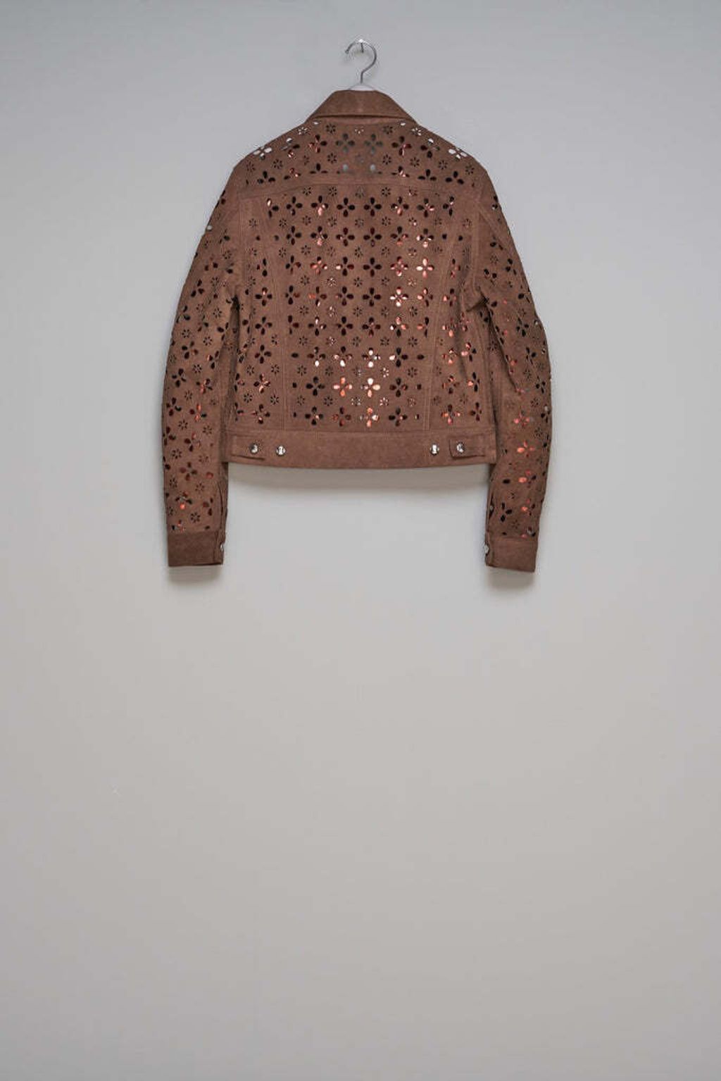 th_005-FLOWERHOLELEATHERJACKET-M25F9BL005-BROWN_684x1024.jpg