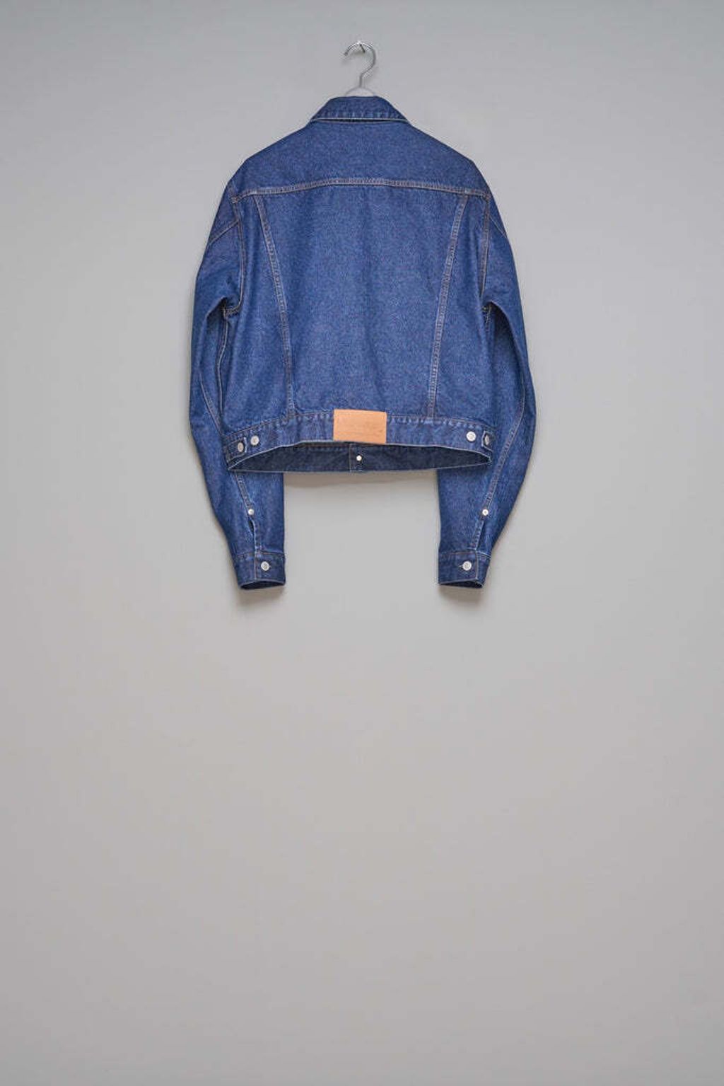 th_007-MBDENIMJACKET-B25F9BL001-INDIGO_684x1024.jpg