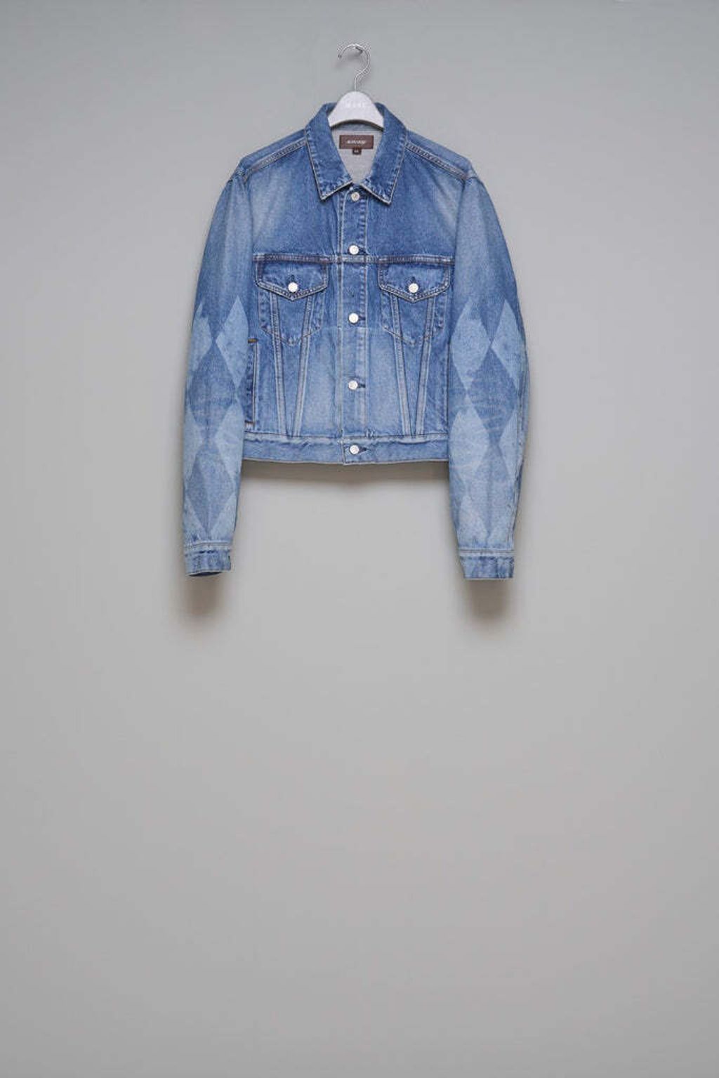 th_005-MBDENIMJACKETDIAMOND-B25F9BL003-INDIGO_684x1024.jpg