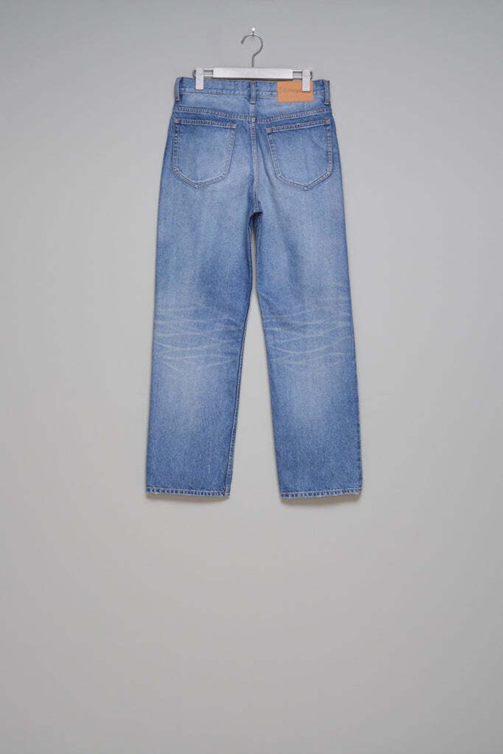 th_005-MBTAPEREDJEANSUSED-B25F9PL005-INDIGO_684x1024.jpg