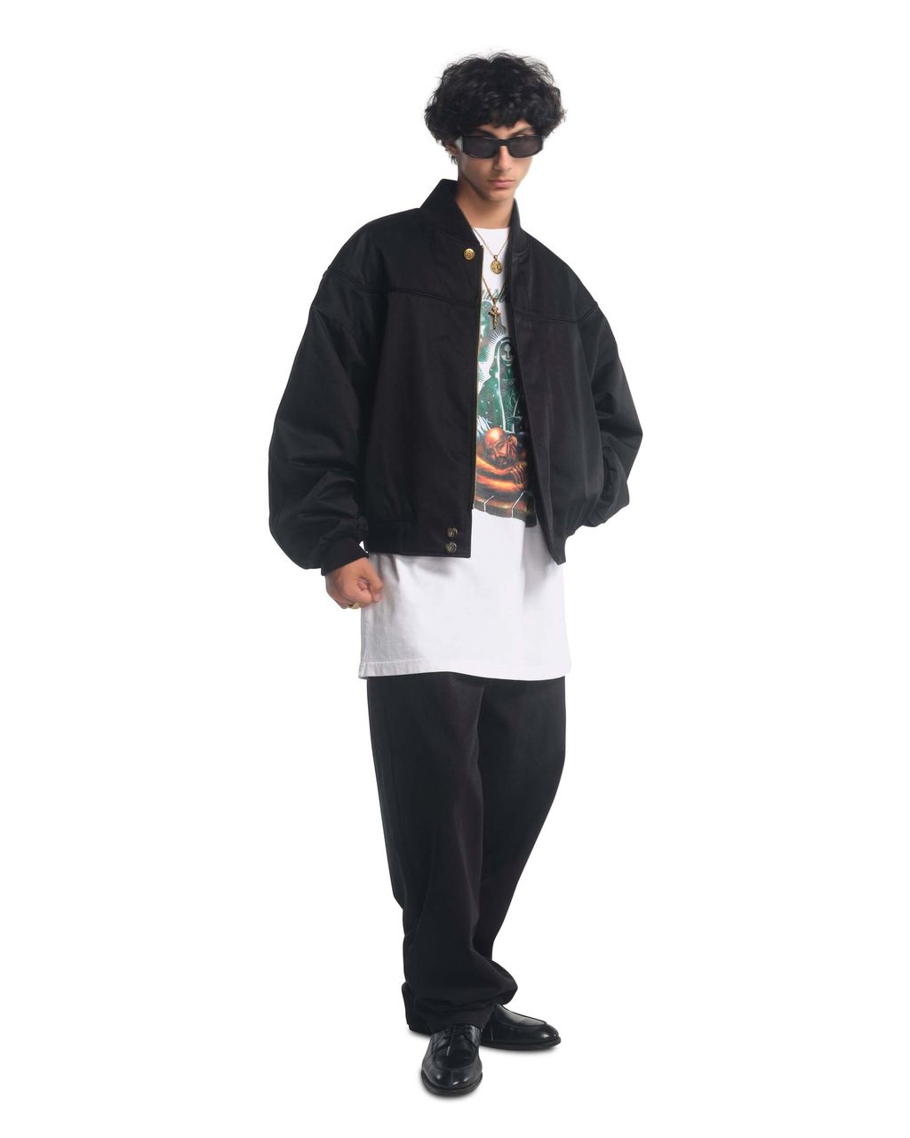 WCOUT0008-001_GAS_STATION_BOMBER_BLACK_051.jpg