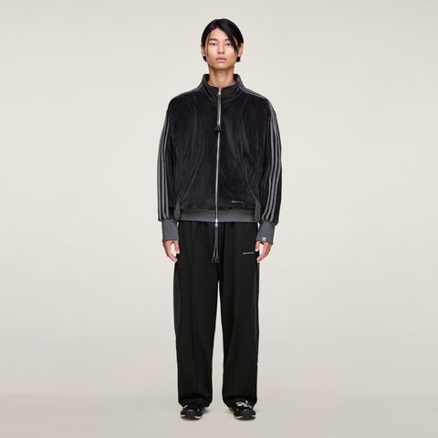SONG_FOR_THE_MUTE_ADI006_TRACK_PANT_Black_KC0323_21_model