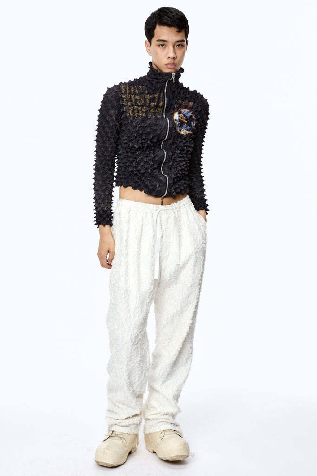 001-SPIKYPEGASUSBOMBERJACKET-M25F9BL010-BLACK_683x1024.jpg