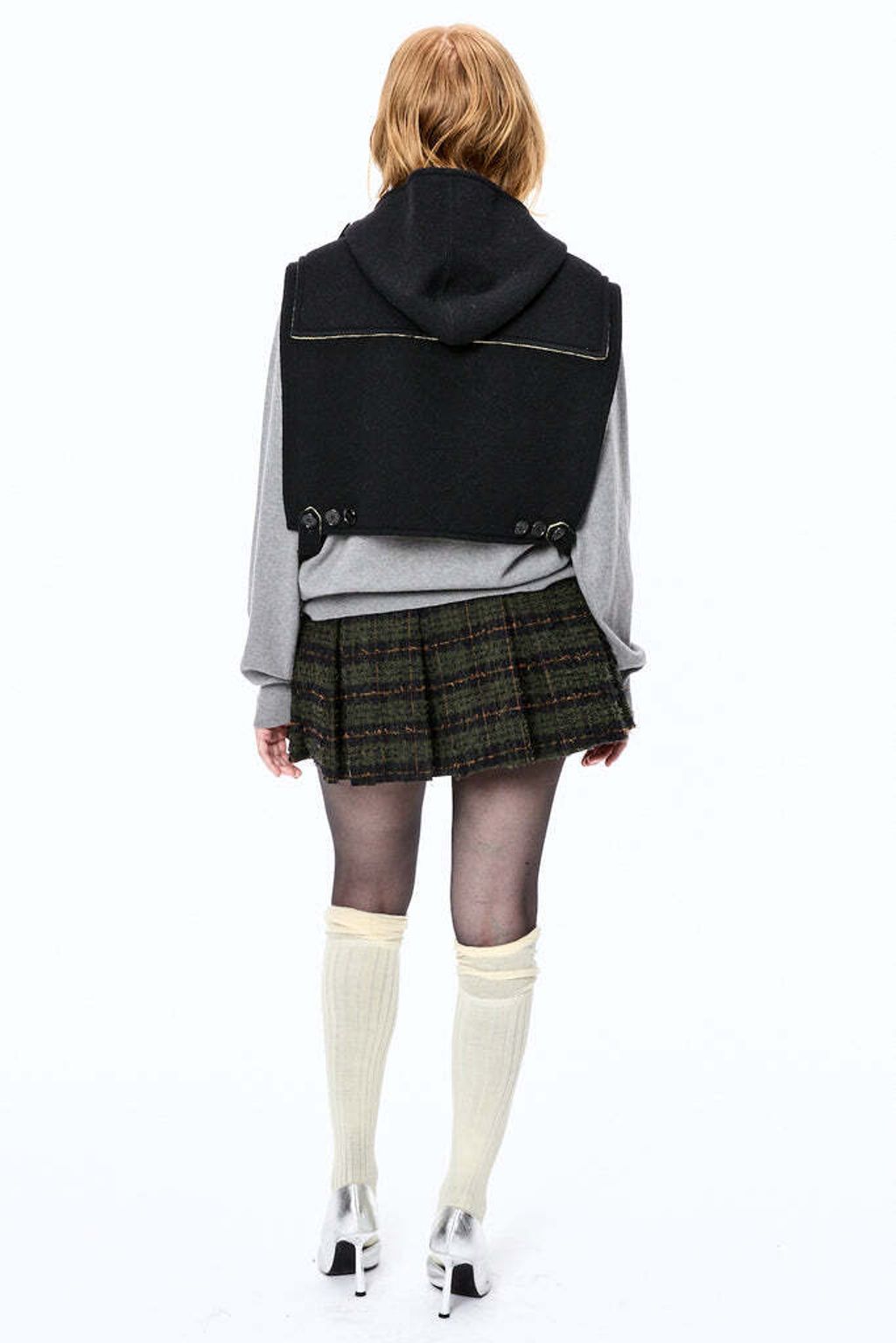 002-DUFFLEVEST-M25F9VT001-BLACK_683x1024.jpg
