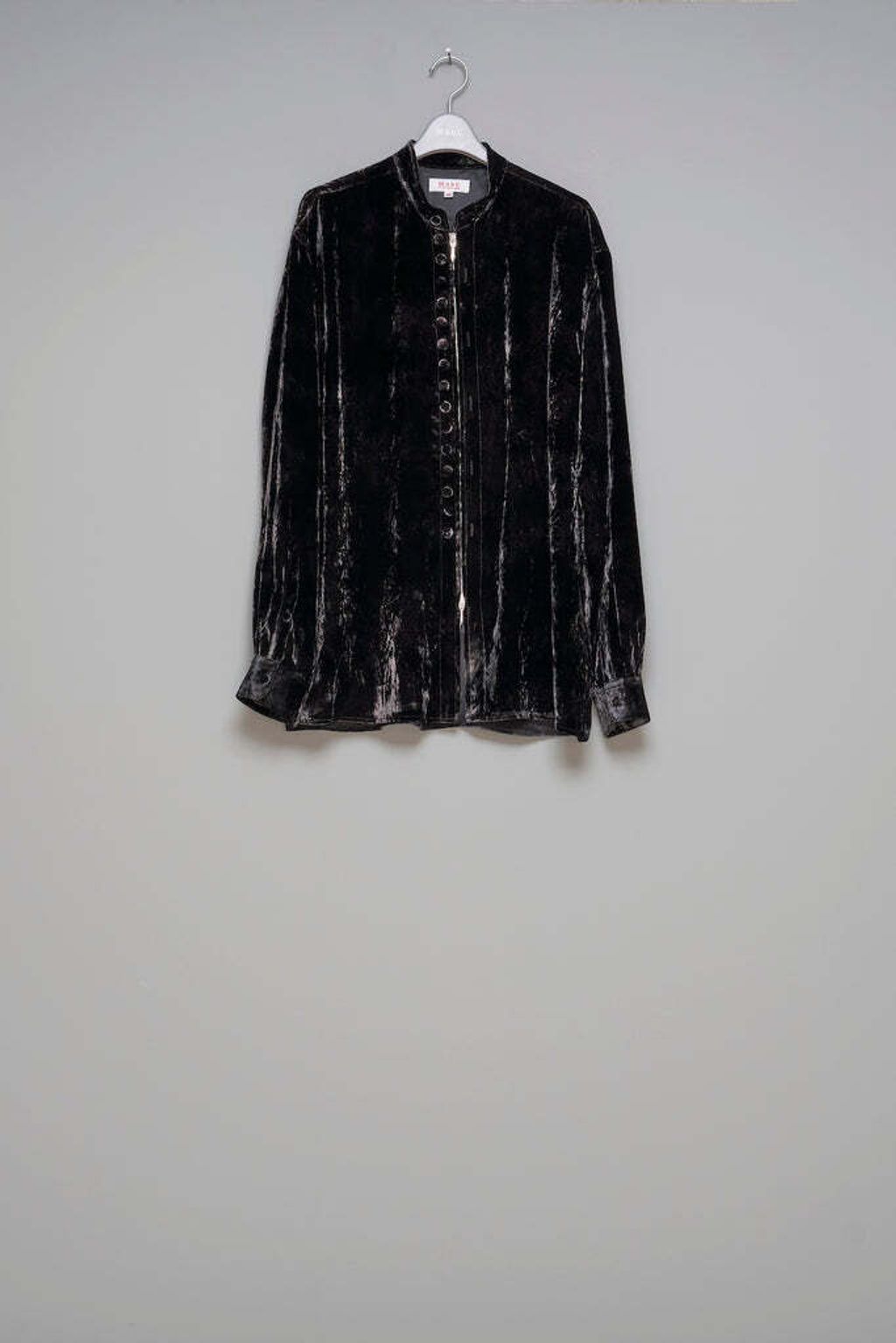 003-VICTORIANZIP-UPSHIRT-M25F9SL002-BLACK_684x1024.jpg