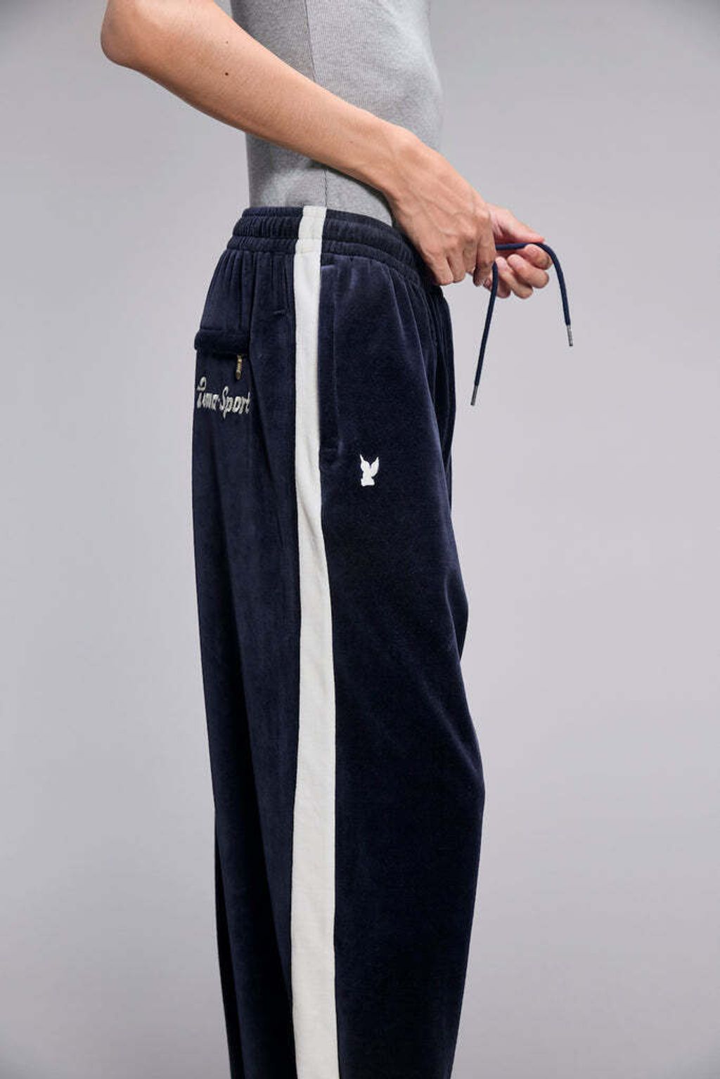 019-PUMAxMASUT7WIDETRACKPANTS-636087-DARKNAVY_684x1024.jpg