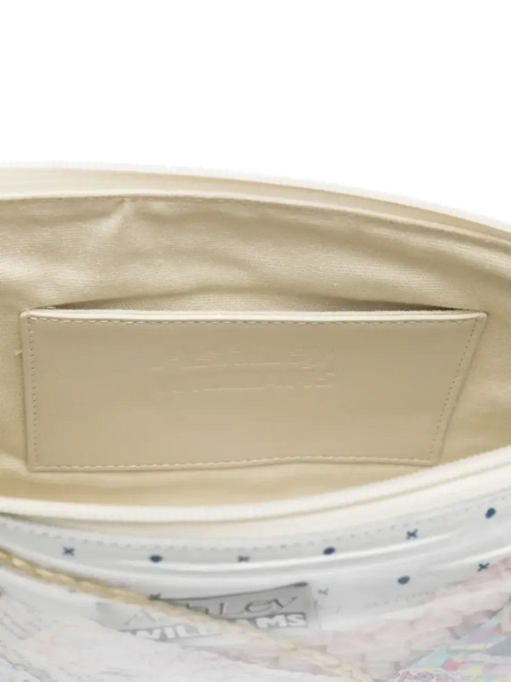 32458971_62705394_1000