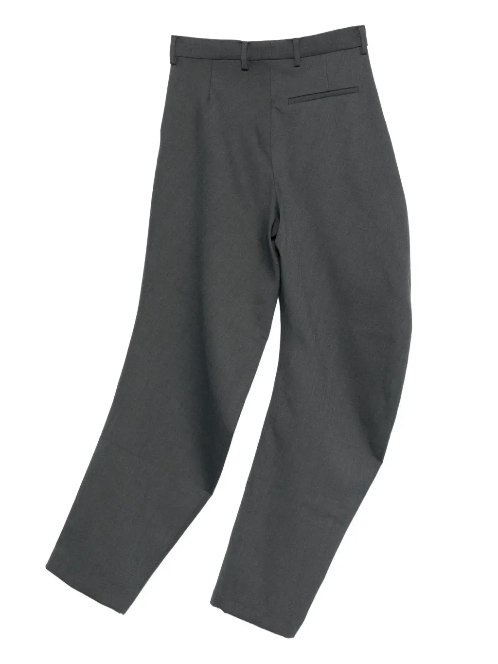 31229890_61634394_2048