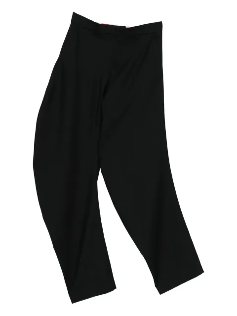 31236020_61455542_2048