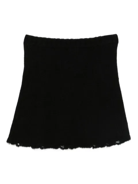 32126183_62285924_2048