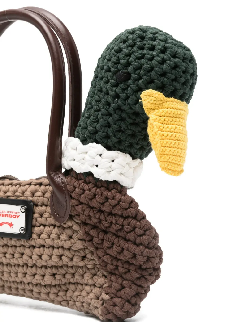 32442458_62837091_2048