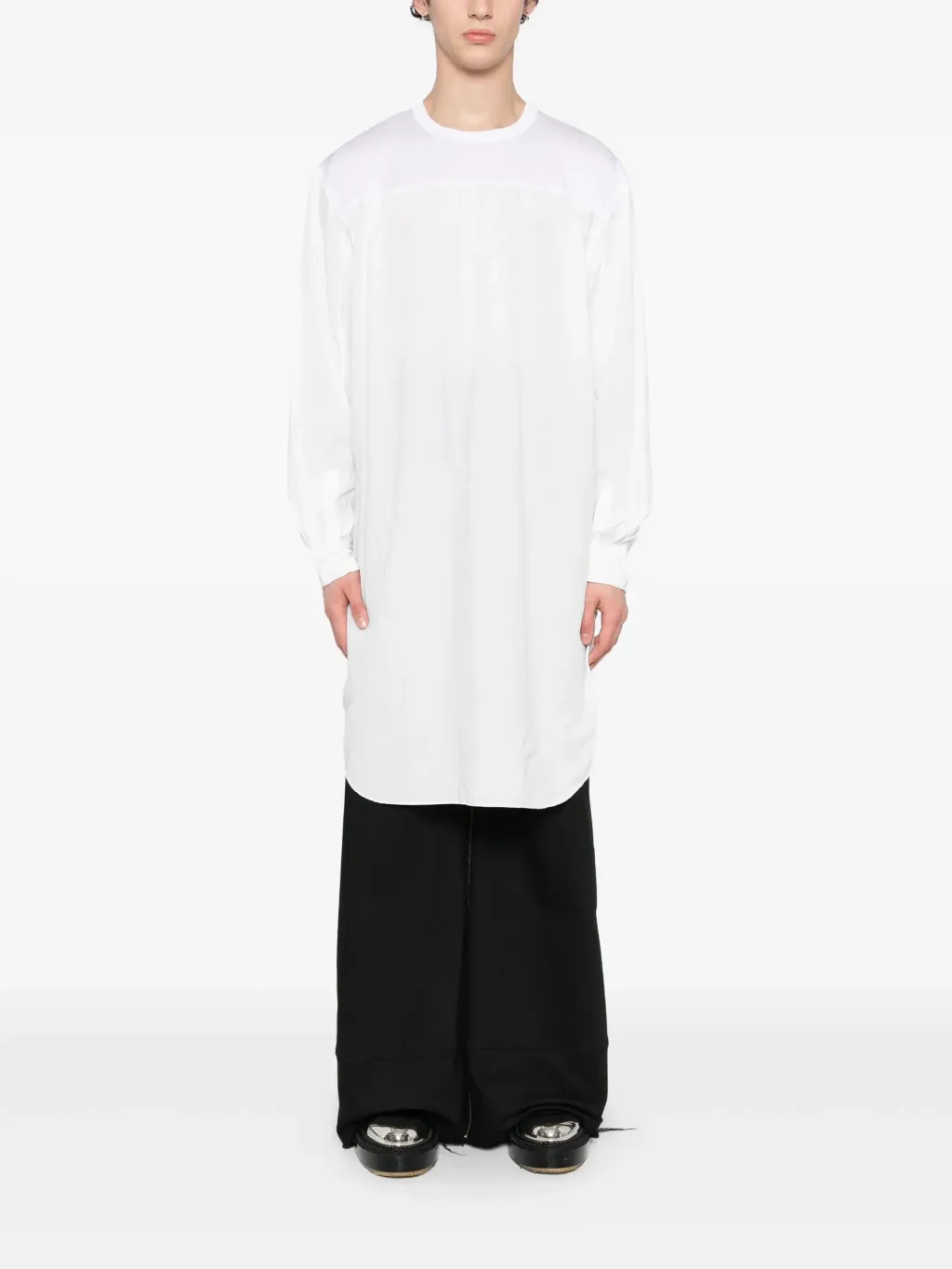 32282251_62777372_2048