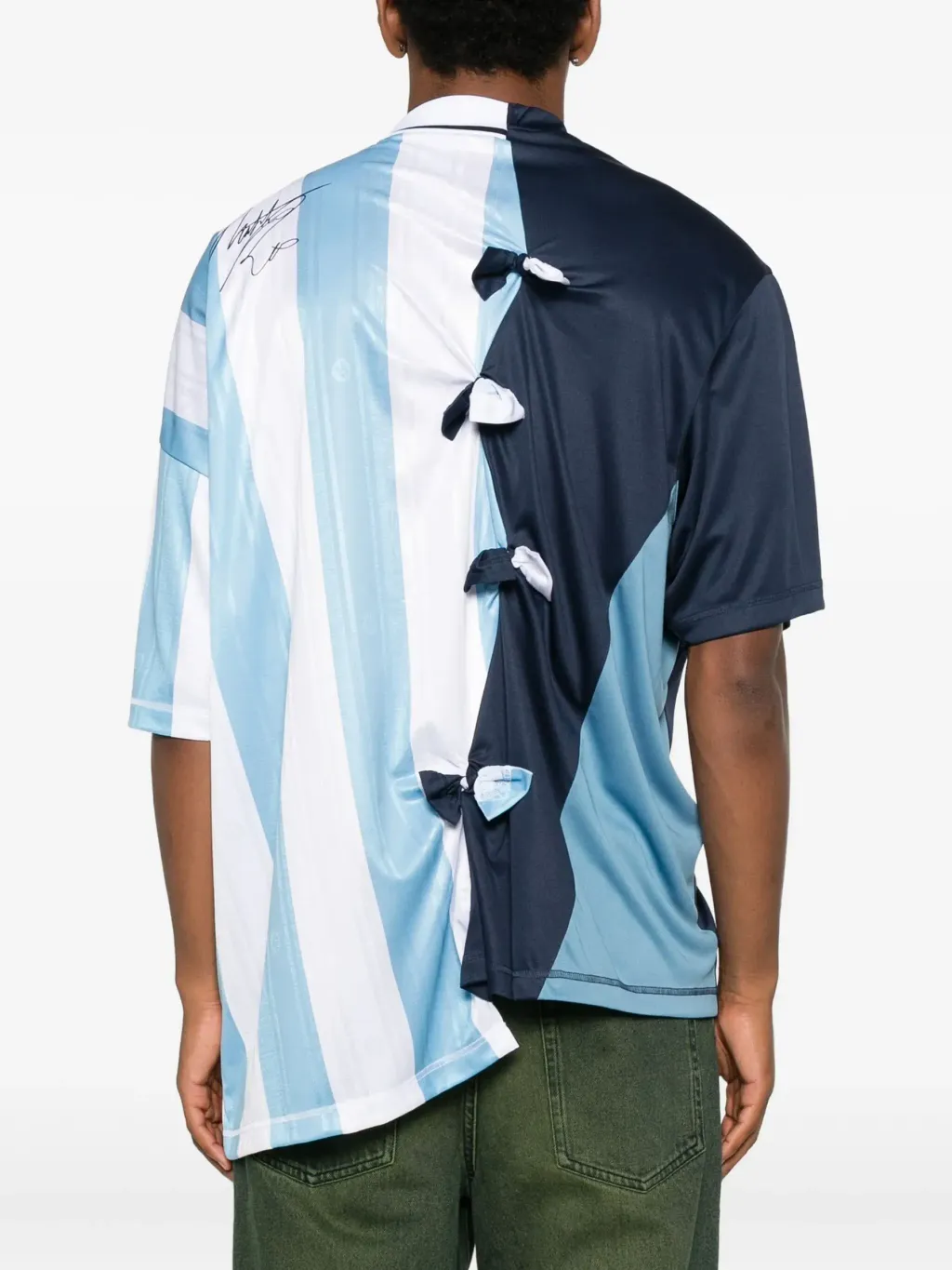 31814289_61535822_2048