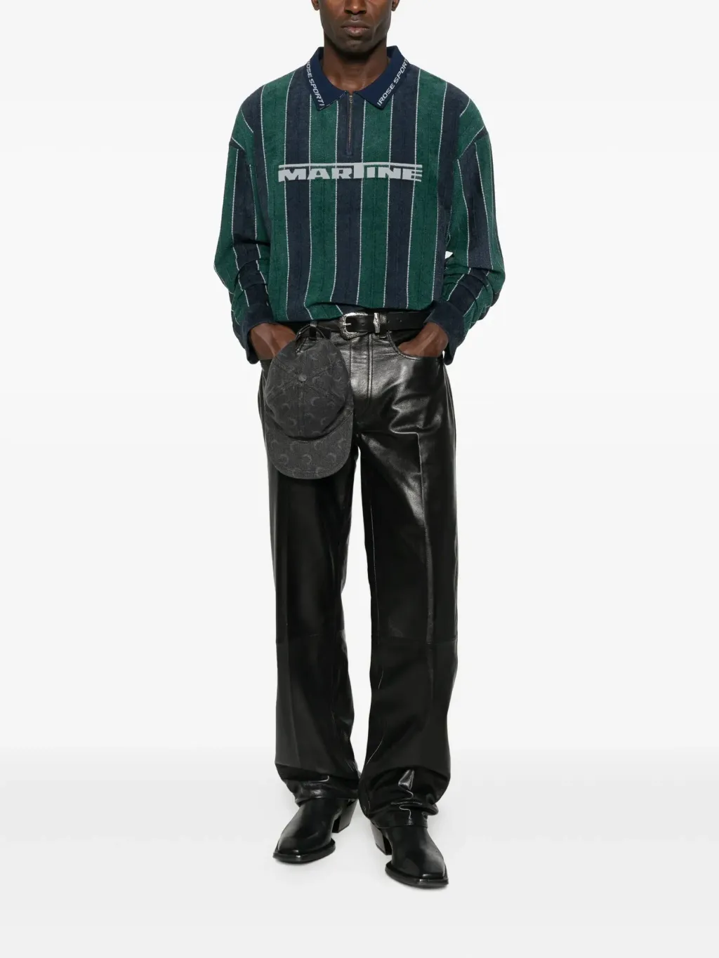 31939584_61745743_2048