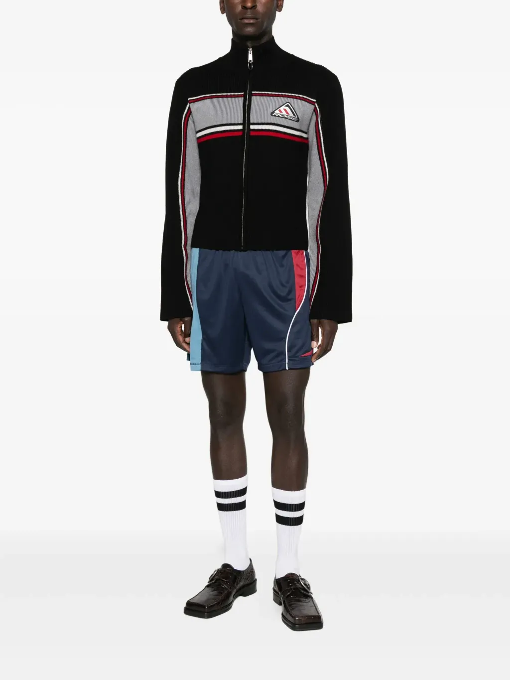 28580294_61428215_2048