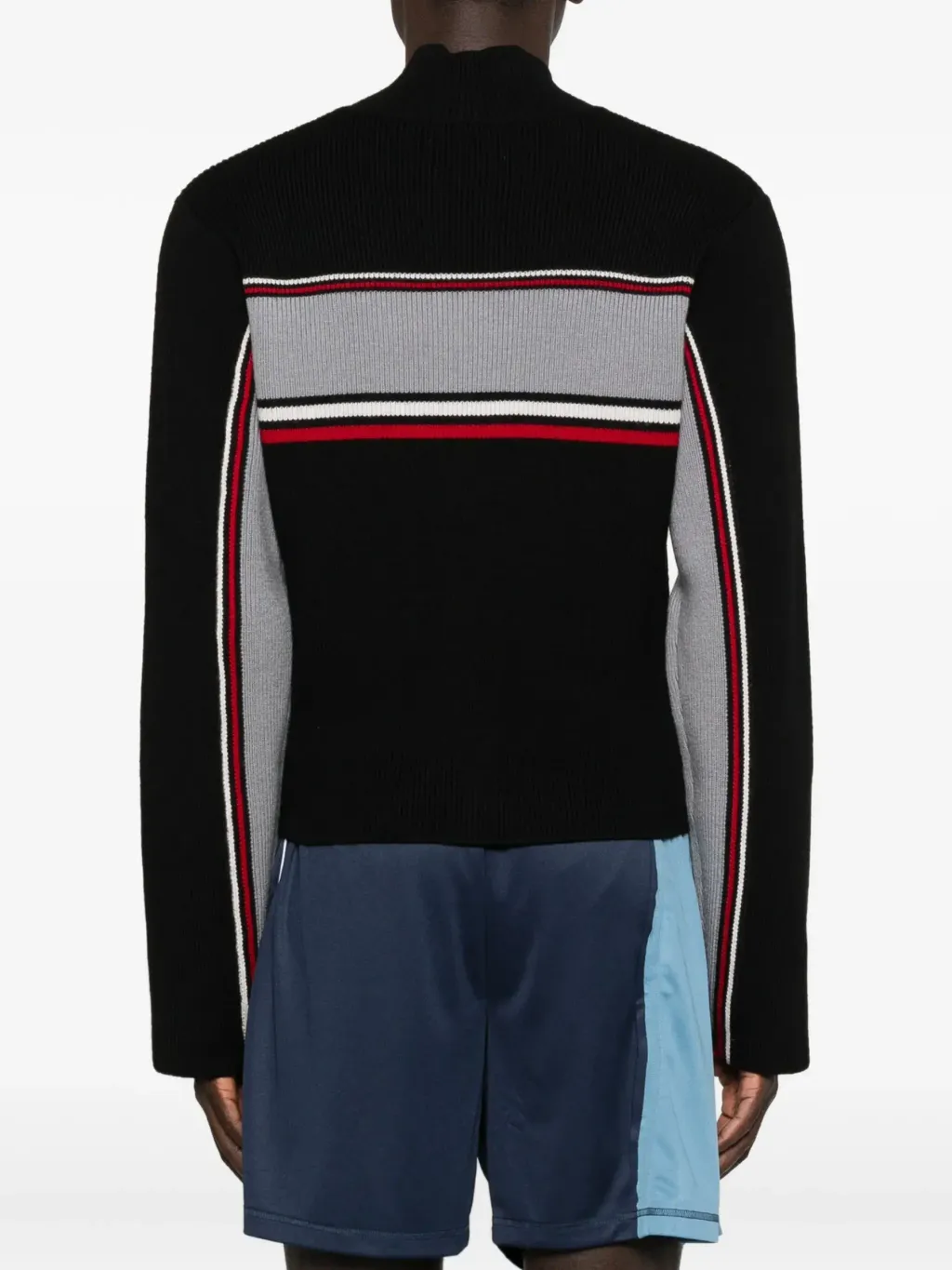 28580294_61428211_2048