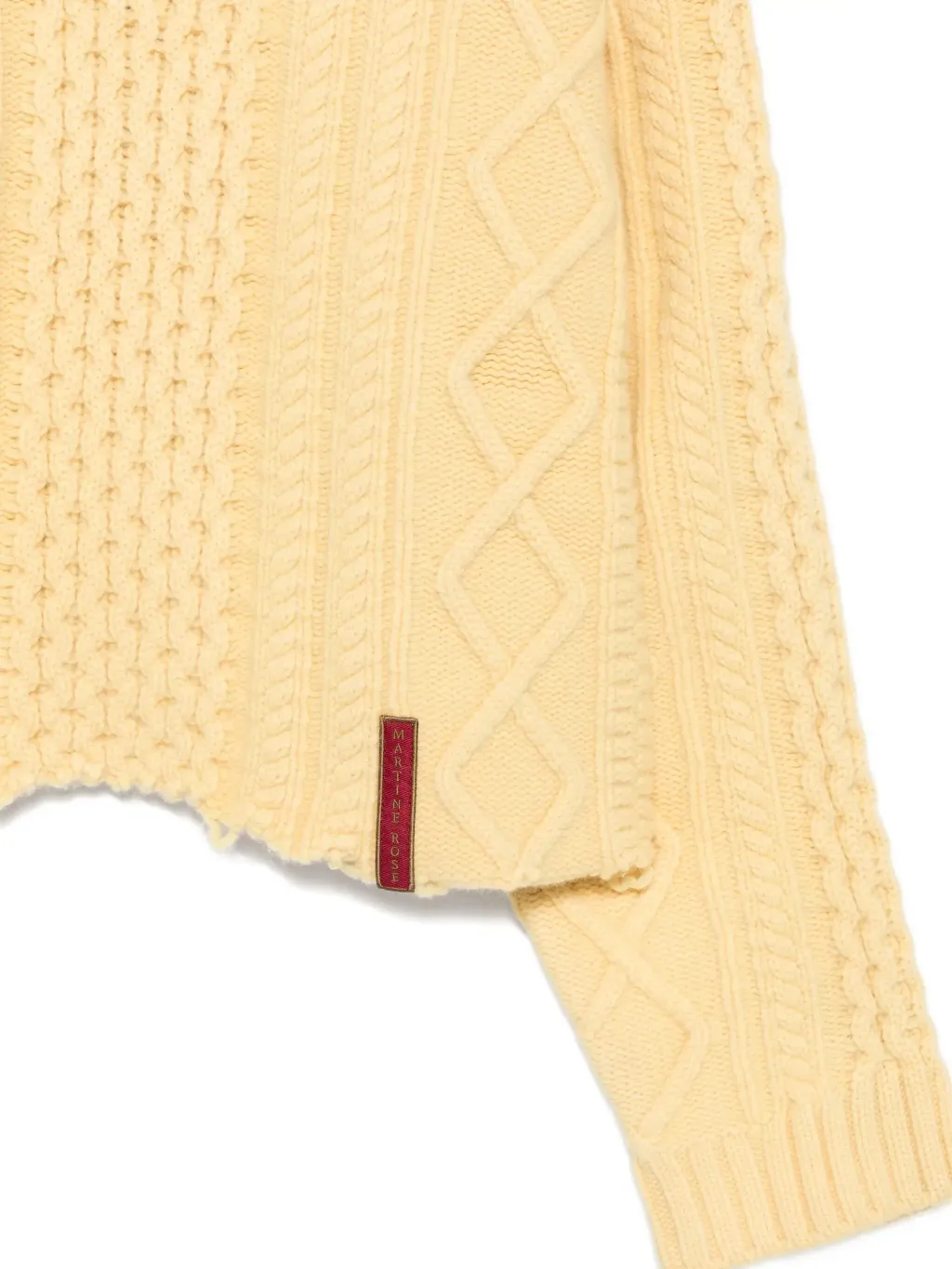 31676148_61653657_2048