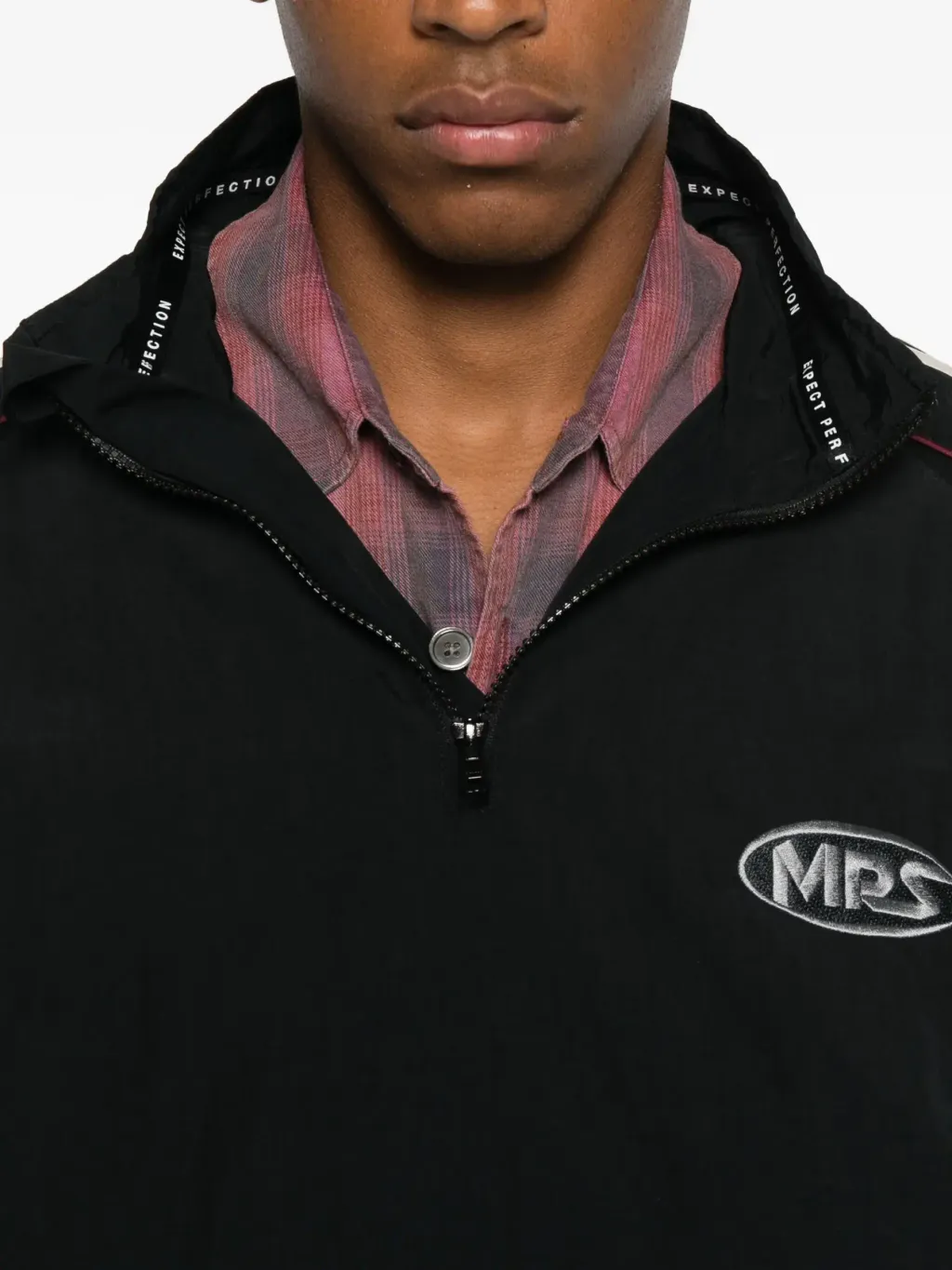 31814307_61534716_2048