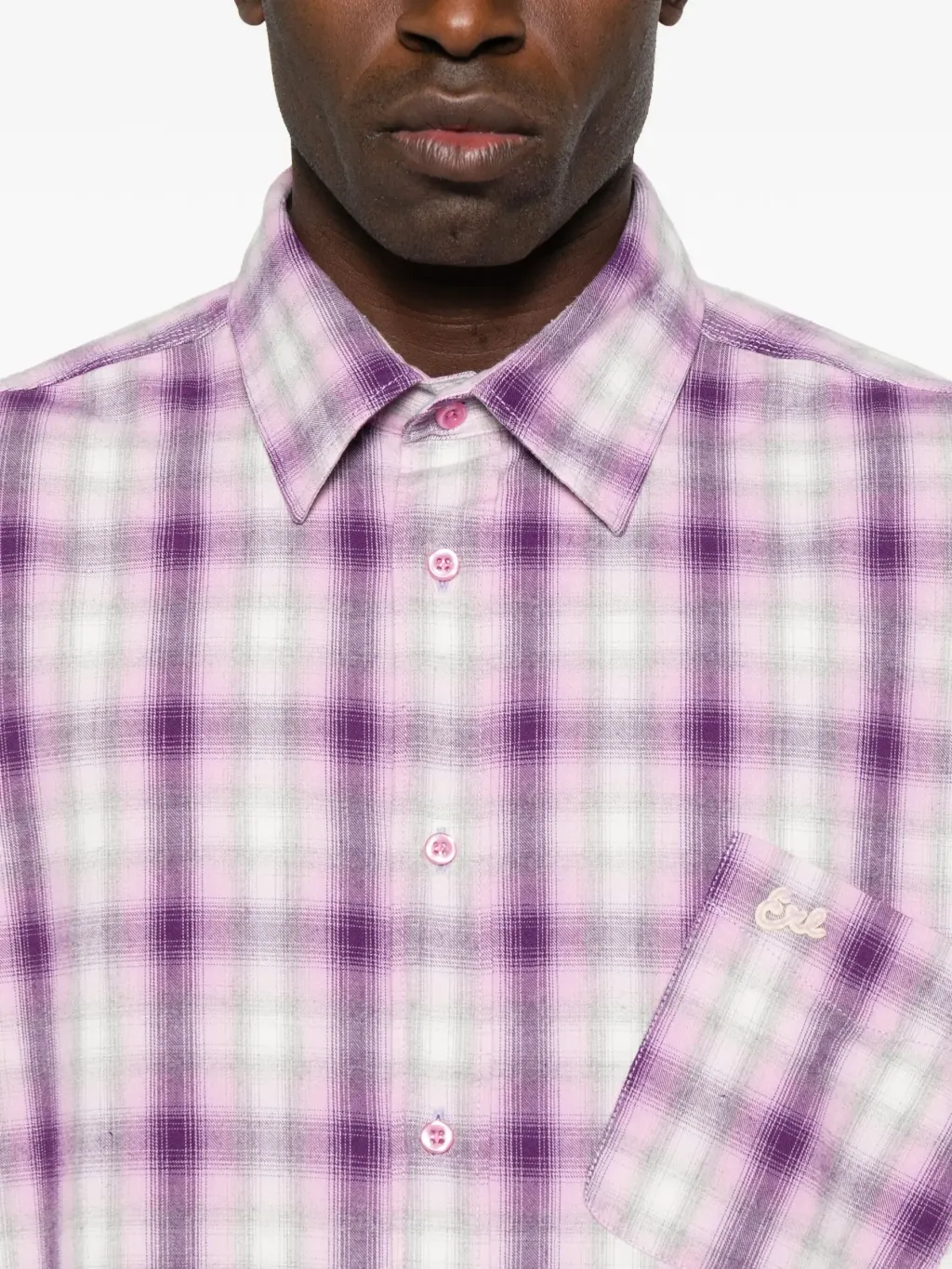 31940382_61750697_2048