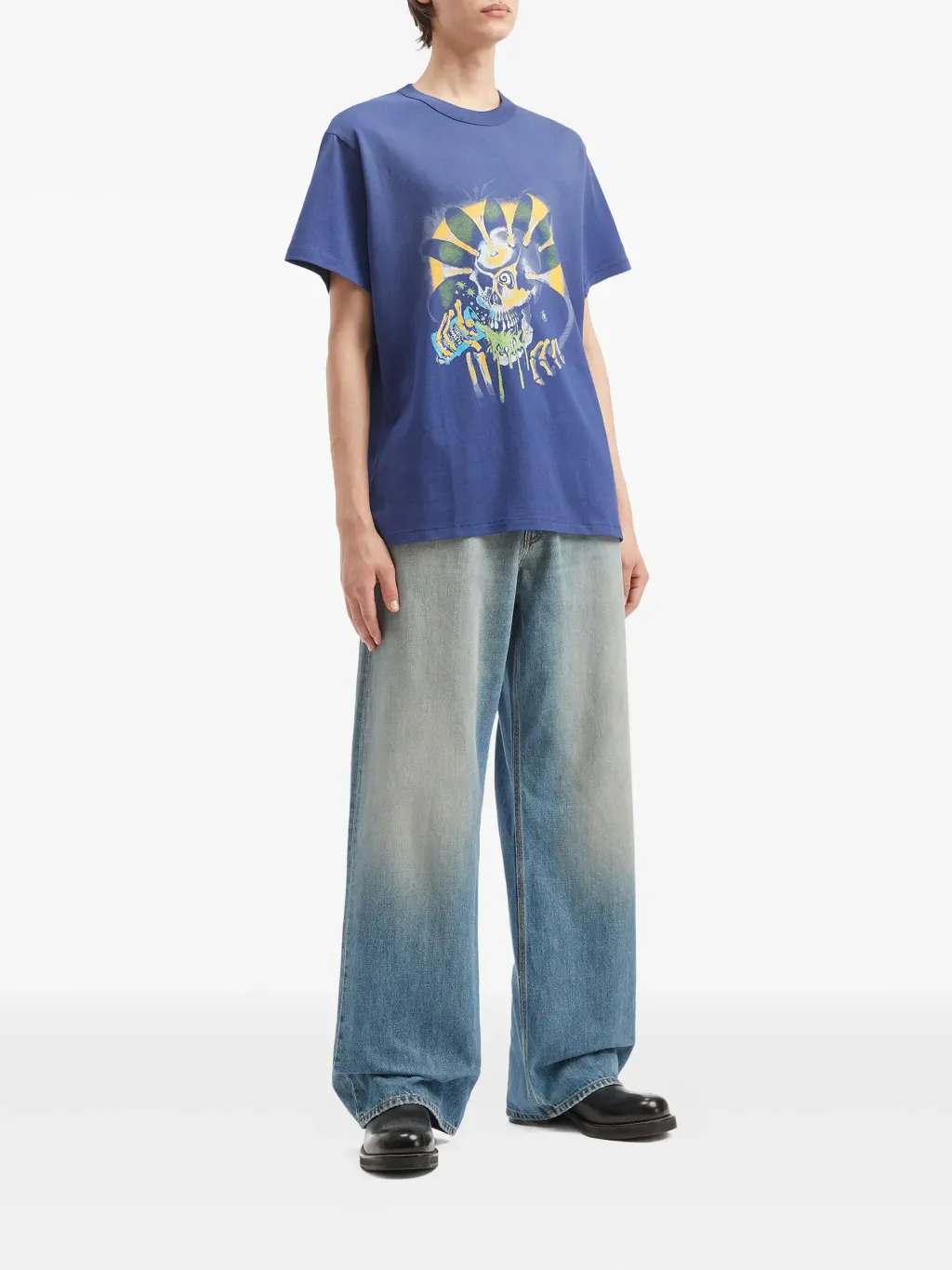 32267743_62450800_2048