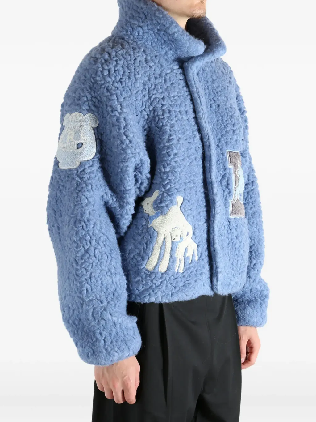 31604767_61492388_2048