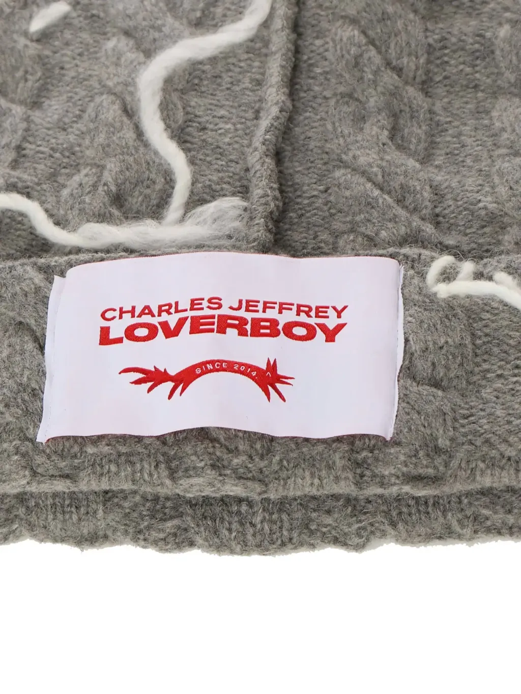 31230854_61629331_2048