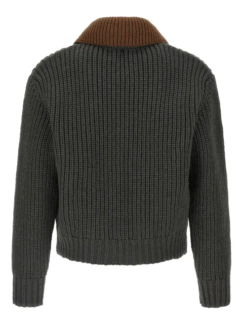 32856319_63106330_2048