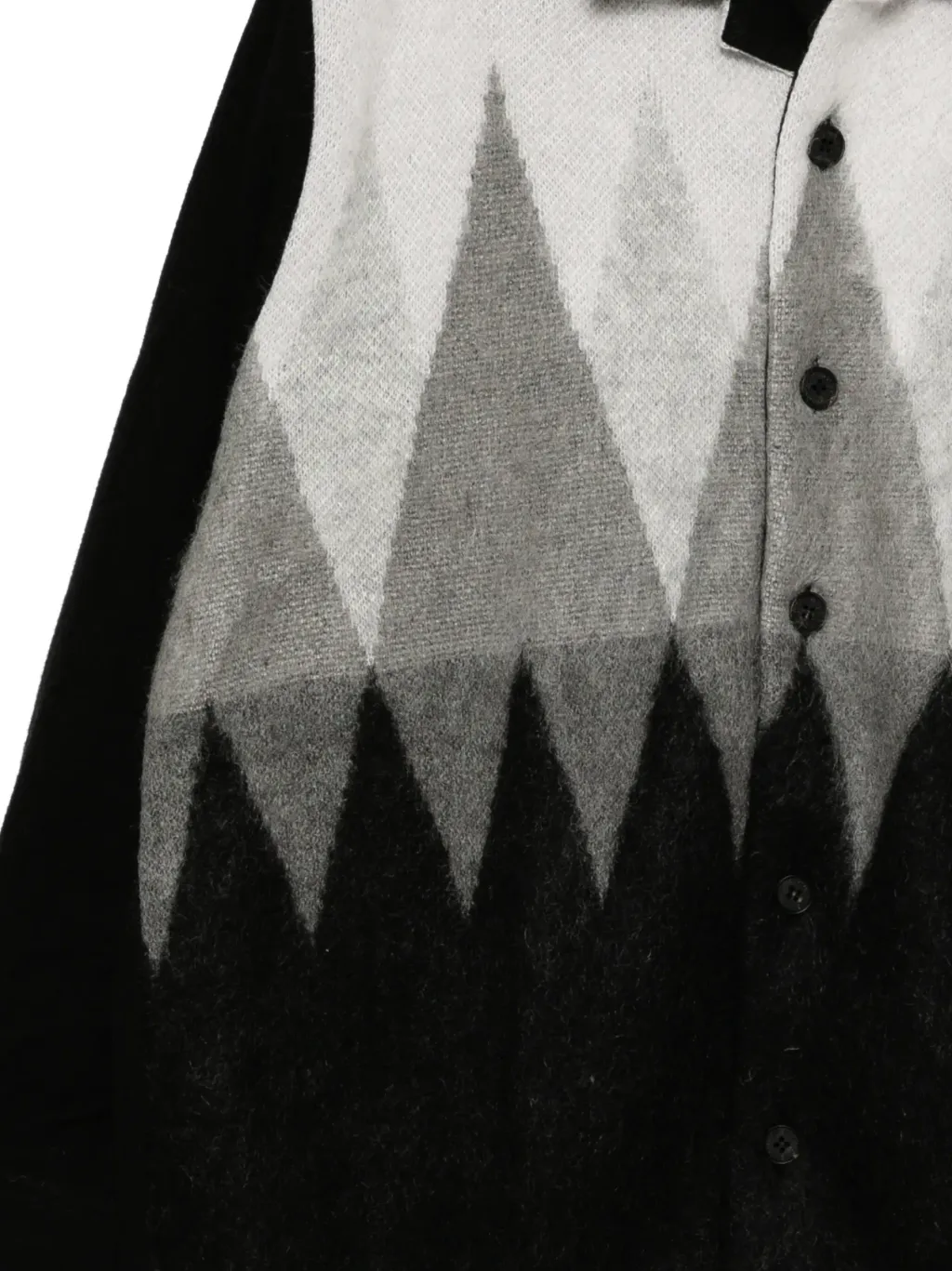 32824538_63407648_2048