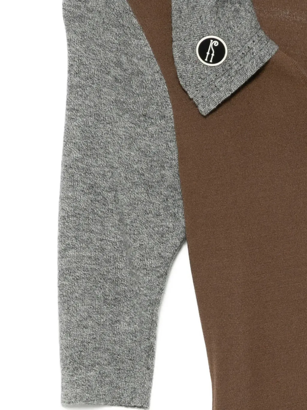 32932045_63407058_2048