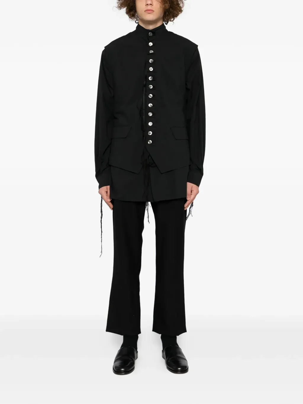 32932039_63398930_2048