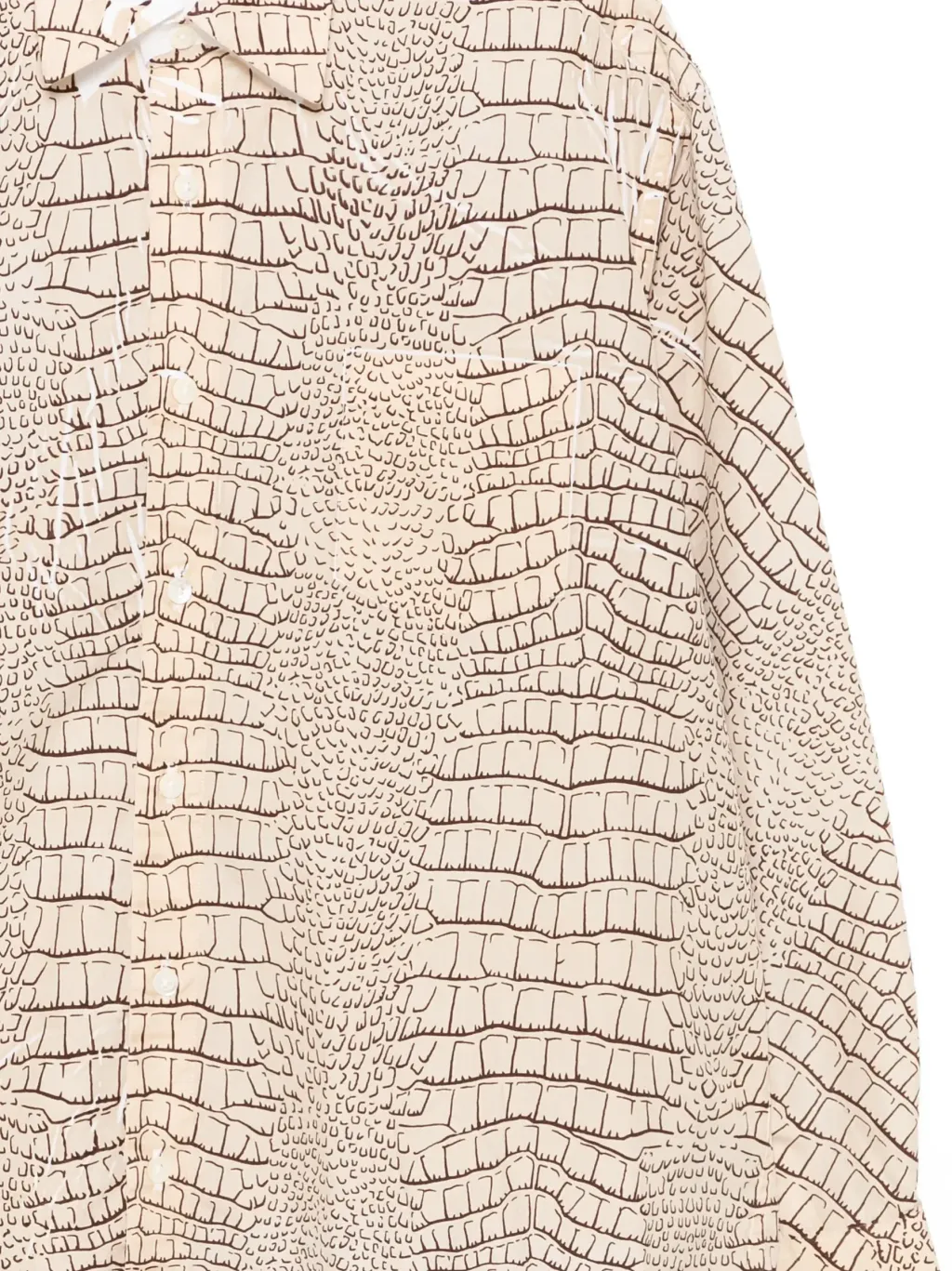 32932041_63407485_2048