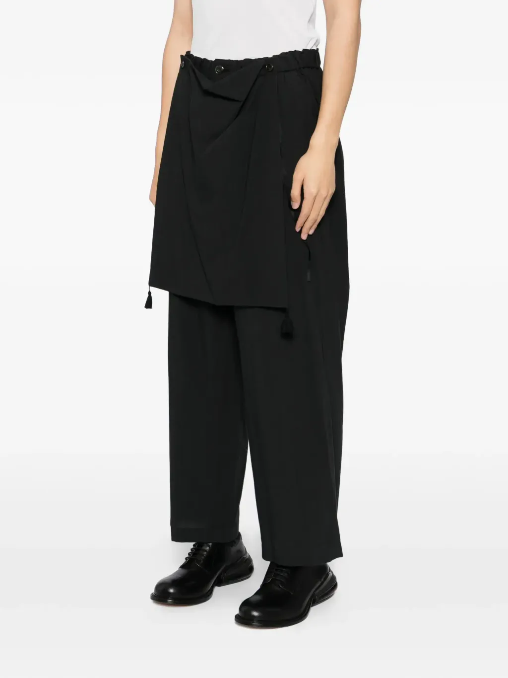 32631249_63482785_2048