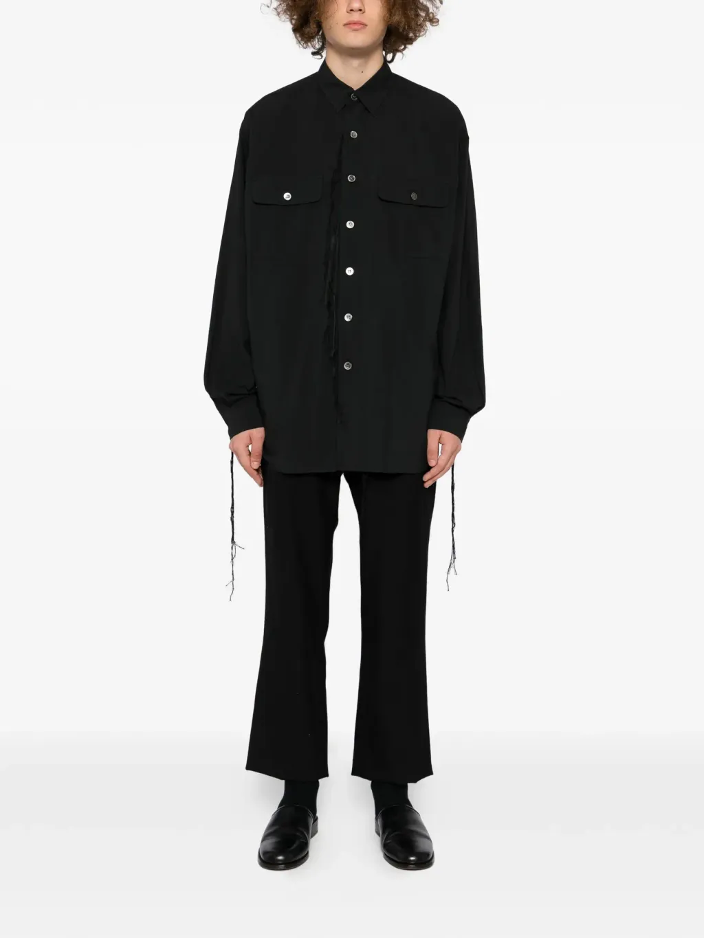 32931209_63398924_2048