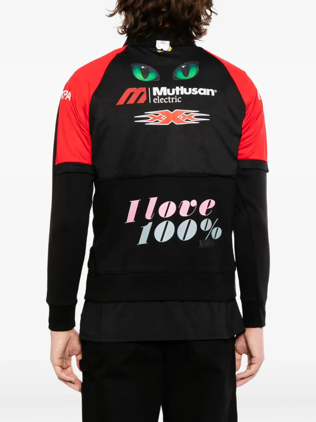 33267526_64372753_2048