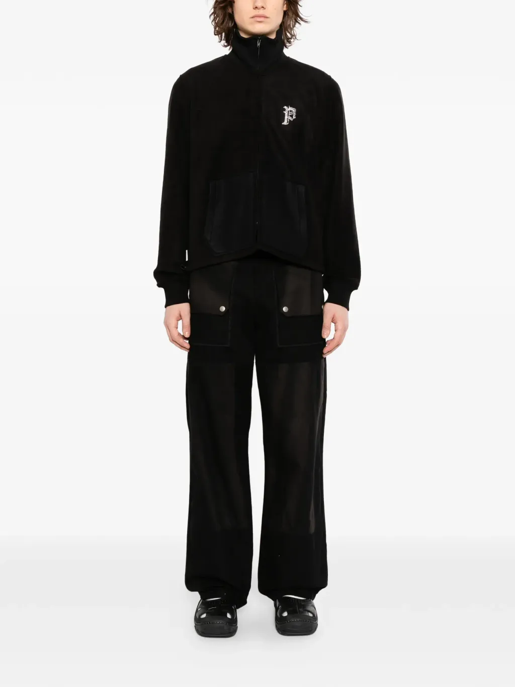 33268124_64372310_2048