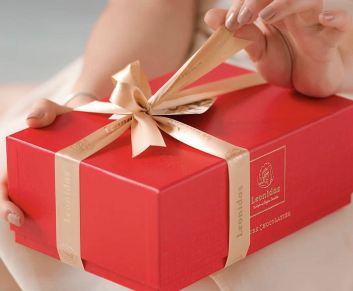 How Christmas Chocolate Gifts Makes Feel Good to Your Friends?