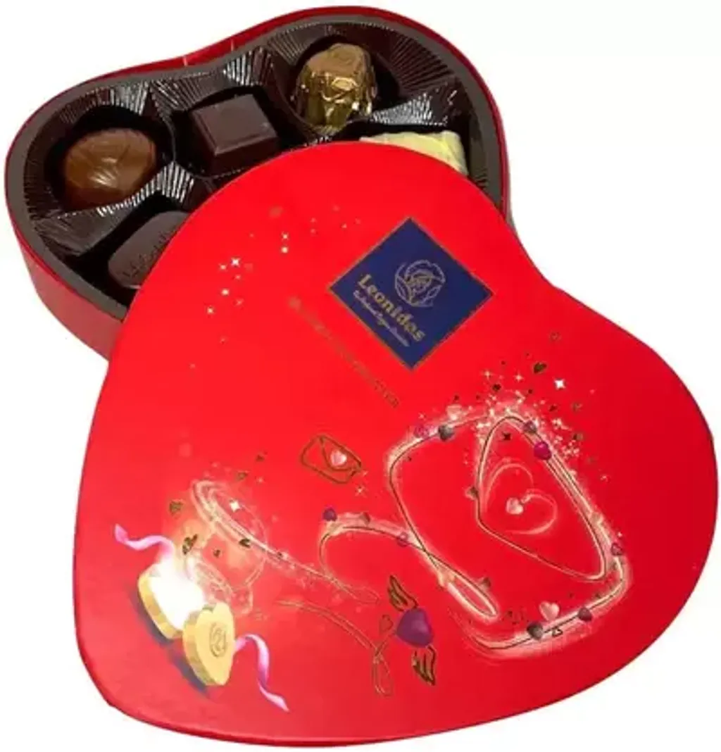 Leonidas-Valentine-Red-Heart-Shaped-Box_-9pc-Leonidas-Kensington-1642075199_400x