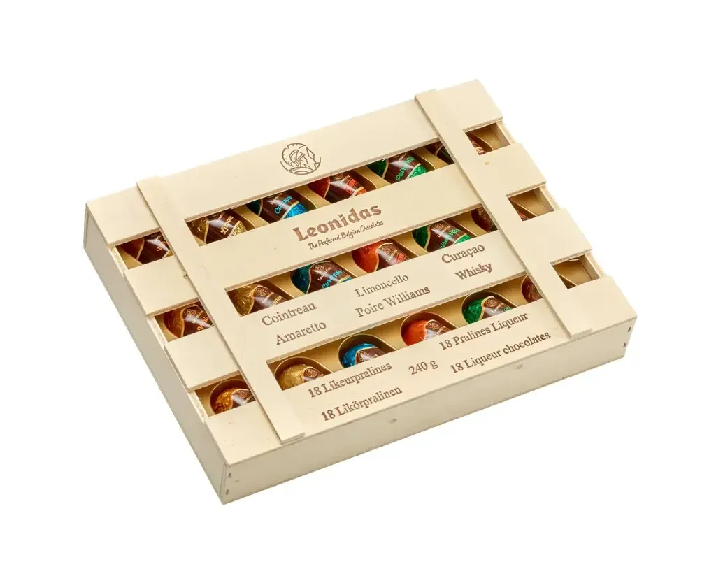 leonidas crate1