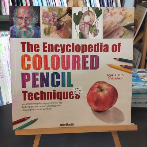 25-The encyclopedia of coloured pencil techniques.jpg