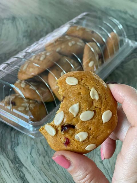 Cranburry cookies 2.jpeg