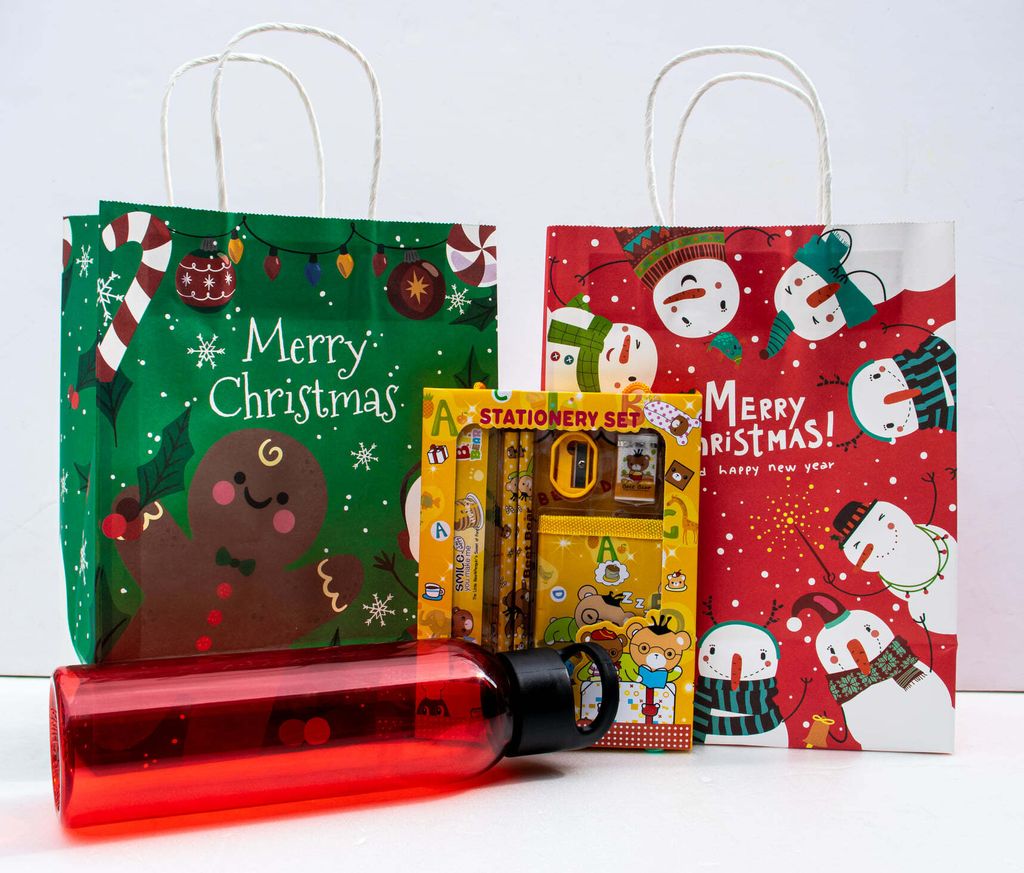 Christmas Gift Set (children).jpg