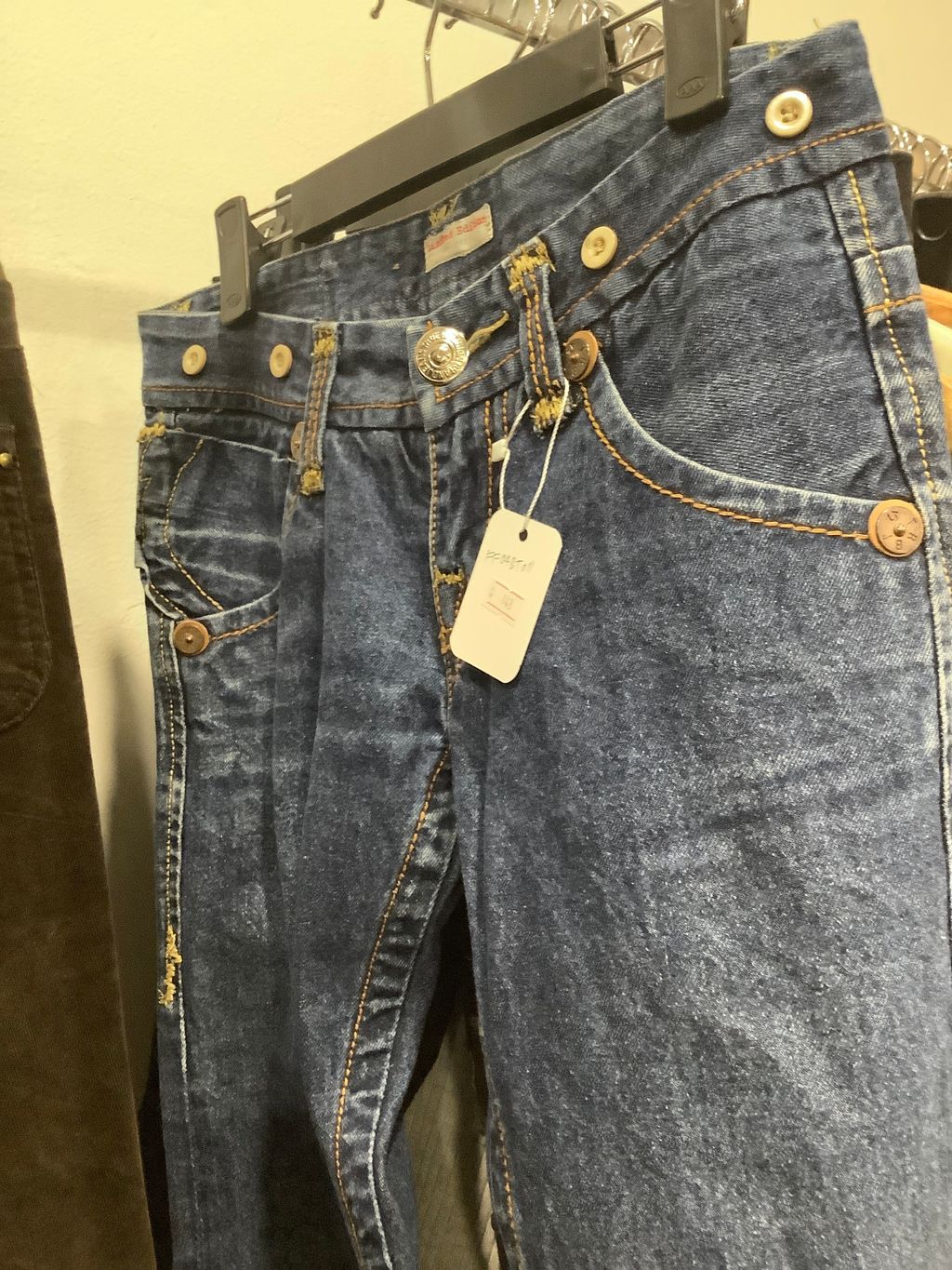 image_picker_E70108EE-3F57-45A1-A806-38CA3940DE89-11307-00000950F859F19B