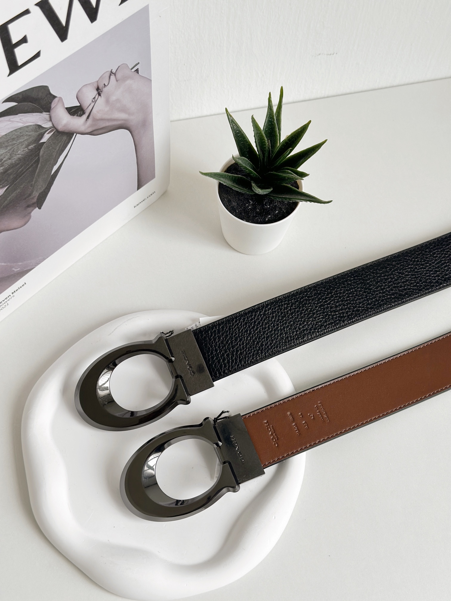 COACH®: Signature Buckle Cut To Size Reversible Belt, 38 Mm